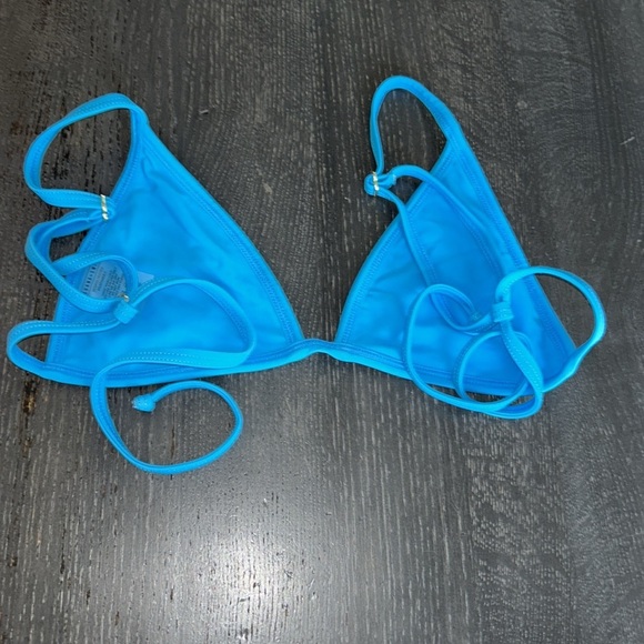 Koana Bikini Willow Top and Daria Botton in BLUE HIBISCUS TERRY - Picture 10 of 13